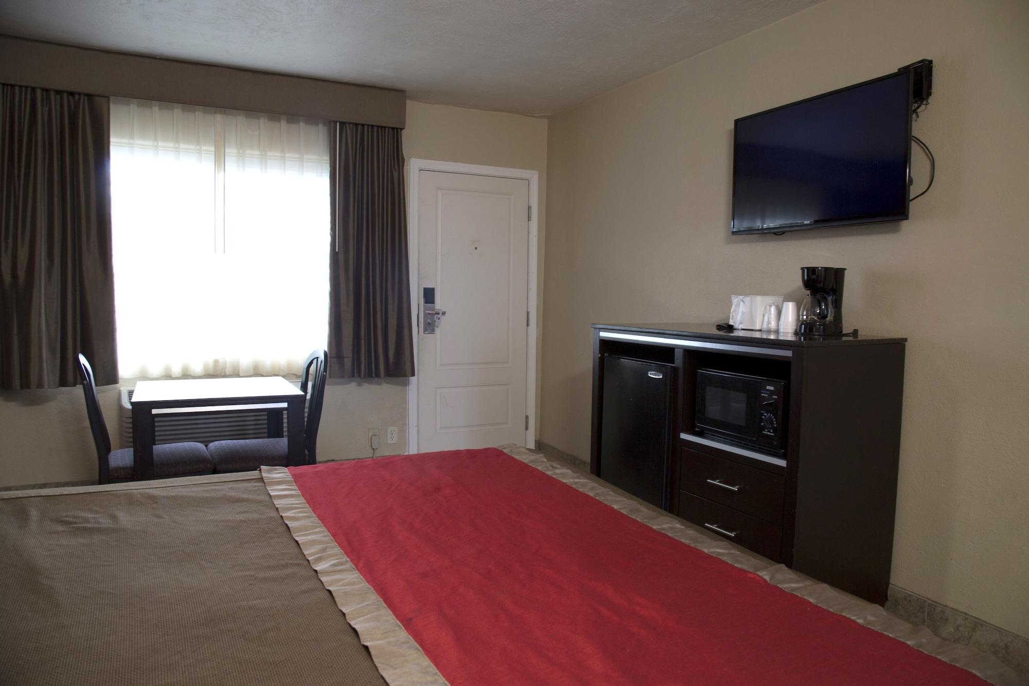 Harbor Inn & Suites Оушънсайд Екстериор снимка